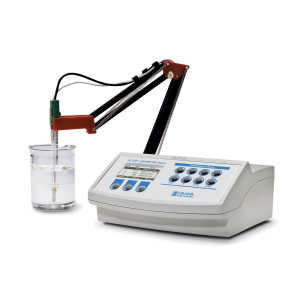 Hanna HI3221-02 pH/ORP/ISE Single Channel Benchtop Meter